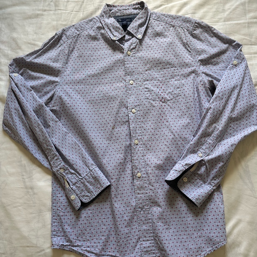 GAP Gray Casual Button Down Shirt with Geometric Pattern